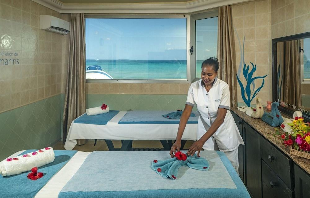 Oasis Marine Hotell Sangho Exteriör bild