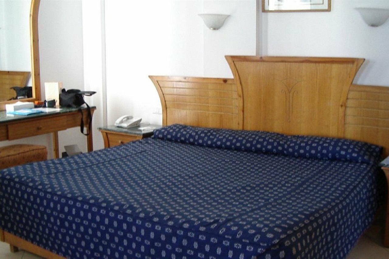 Oasis Marine Hotell Sangho Exteriör bild