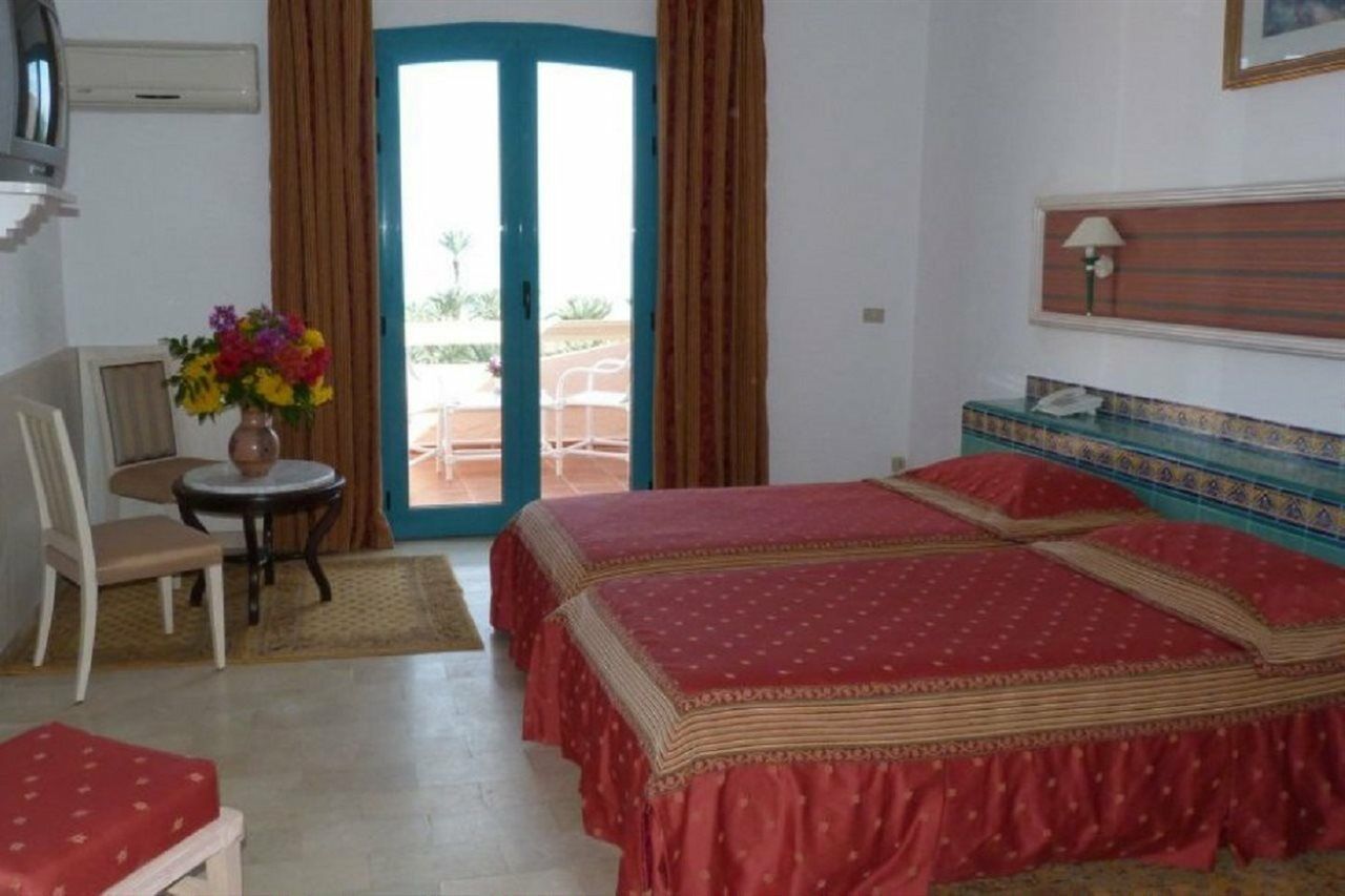 Oasis Marine Hotell Sangho Exteriör bild